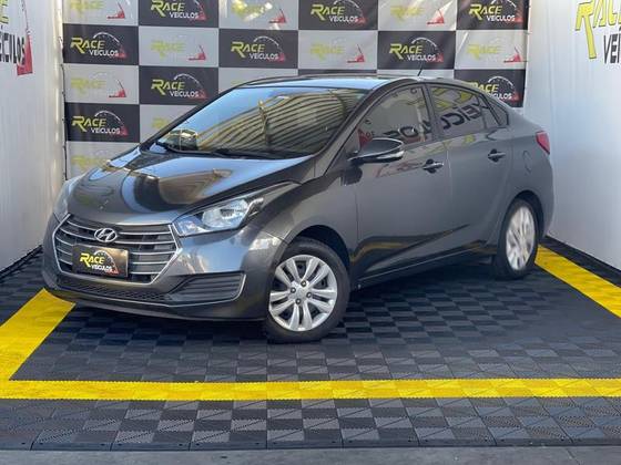 HYUNDAI HB20S 1.6 COMFORT PLUS 16V FLEX 4P AUTOMÁTICO
